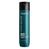MATRIX Total Results Dark Envy Color-Depositing Green Shampoo | For Neutralizing Red Undertones in Dark Brown or Black Hair | Cool, Glossy Finish | 10 Fl. Oz