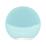 FOREO LUNA mini 3 Silicone Facial Cleansing Brush for All Skin Types Mint, Ultra-hygienic, 30-sec Glow Boost Mode, 12 Intensities, 400 uses/USB Charge, App-connected, 2-year Warranty